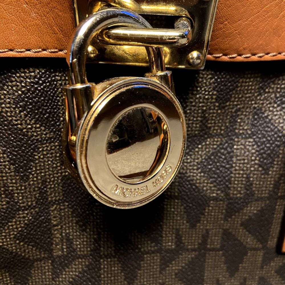 Michael Kors Hamilton East West Satchel Tote - Picture 4 of 10